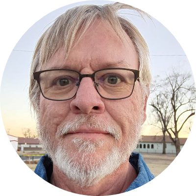 Robert Stone, founder of DeskOwls, in Belen, New Mexico
